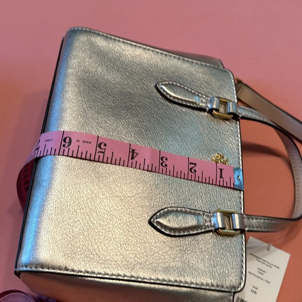 New Tory Burch Leather Bag. Gold. Dust Bag Included.